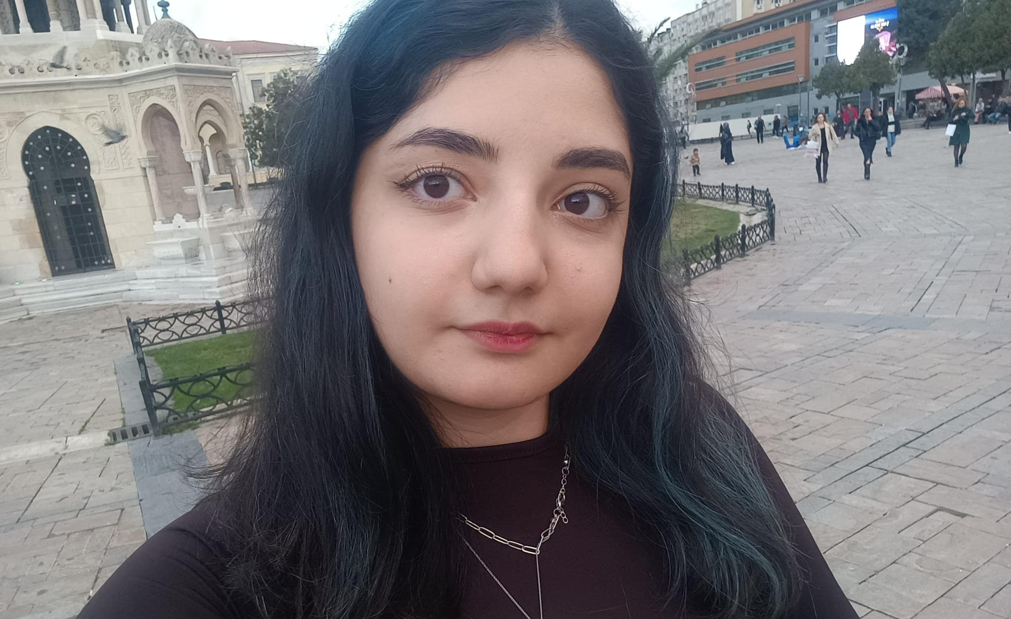 Yağmur Nisan HAKVERDİ